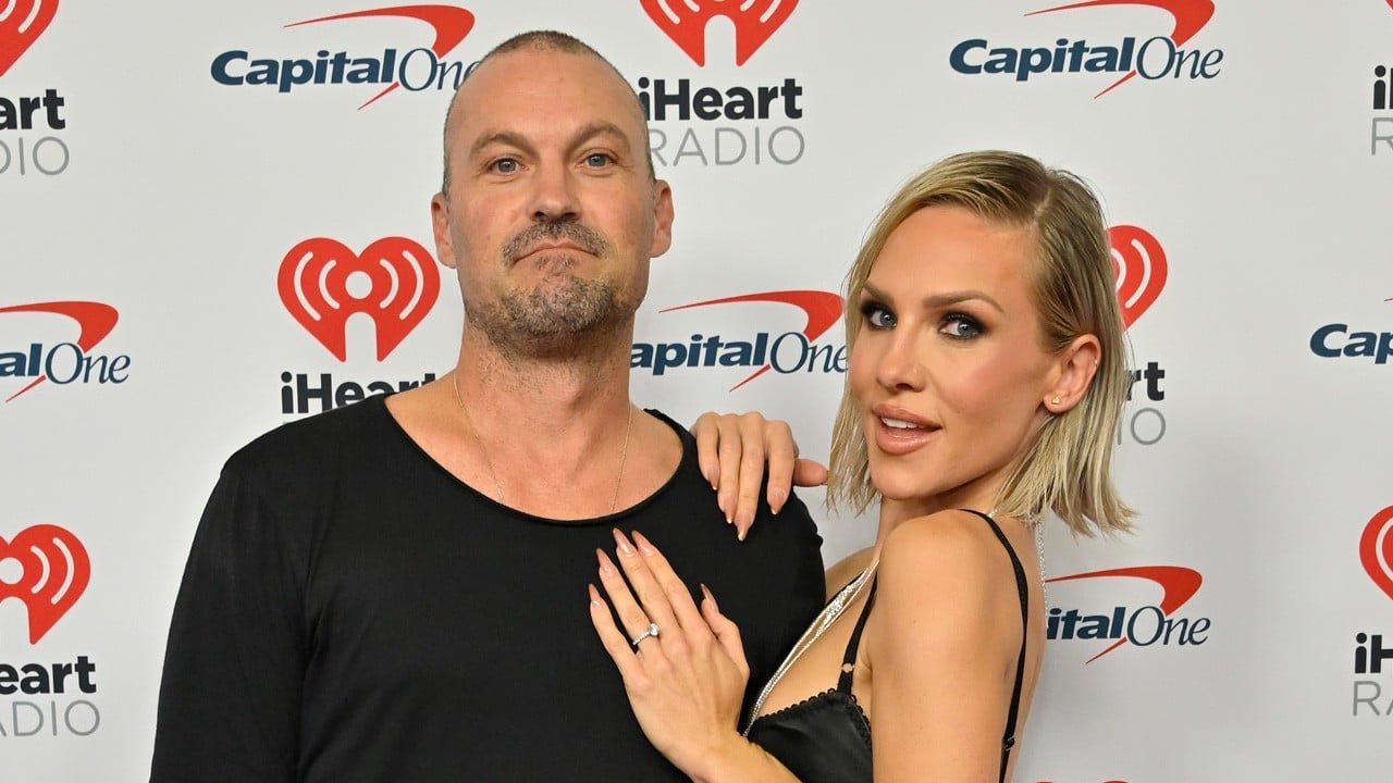 Brian Austin Green not visiting Sharna Burgess on DWTS set
